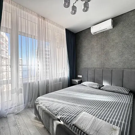 48 Pearl Cozy